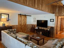 FRENCH WOODS FARMHOUSE | TimeOut NY's Pick | Hot tub | Pond | Dogs OK | NYC=2hr